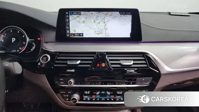 BMW 5 Series (G30) 2018 Серый из Кореи, фото 6