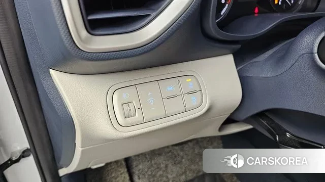 Hyundai Venue 2021 Белый из Кореи, фото 6