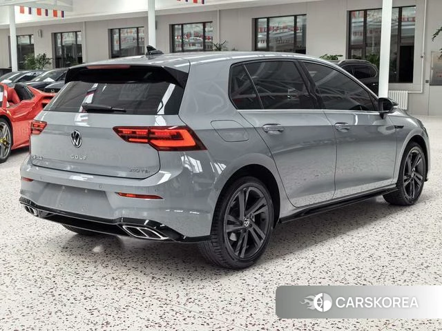 Volkswagen Golf 2023 Темно-серый из Китая, фото 6