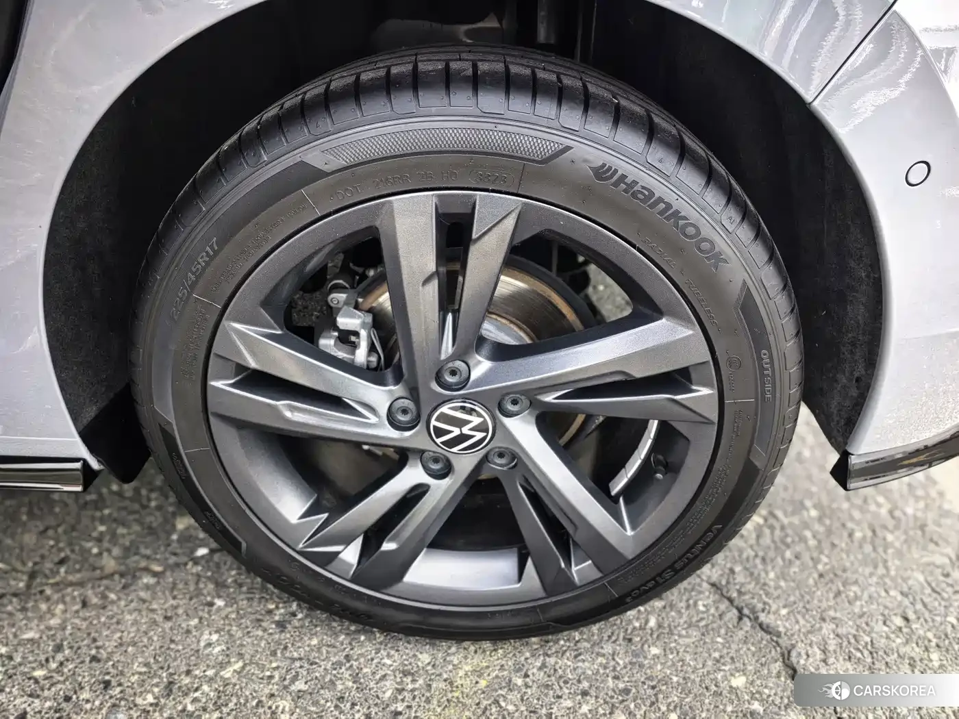 Volkswagen Golf 2023 Silver/gray из Китая, фото 6