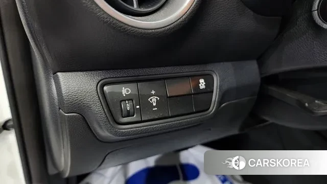 Kia The New K3 2nd generation 2022 Белый из Кореи, фото 6