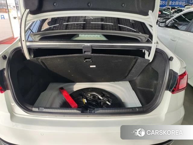 Volkswagen Bora 2022 Белый из Китая, фото 6