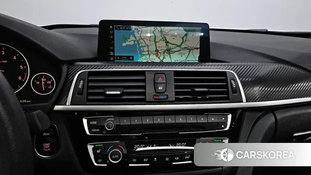 BMW 3 Series (F30) 2018 Белый из Кореи, фото 6