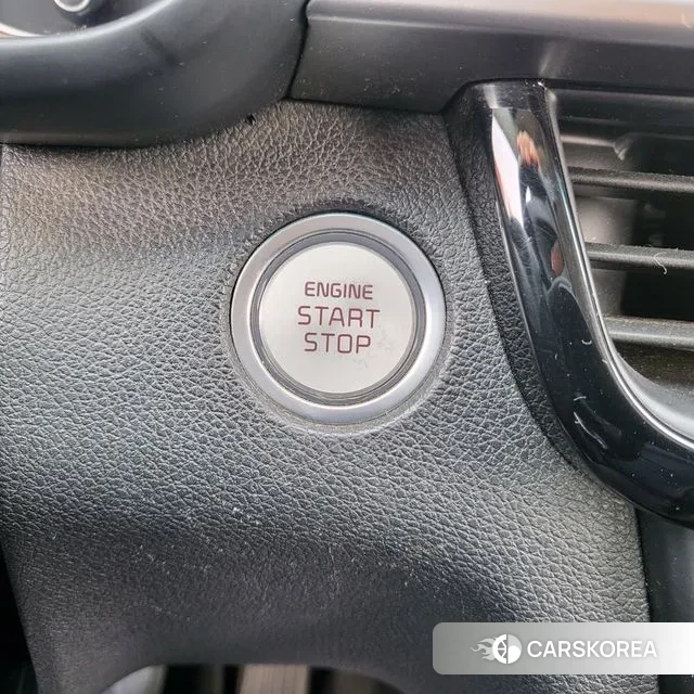 Kia The New K5 2nd generation 2019 Белый из Кореи, фото 6