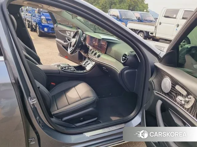 Mercedes-Benz E-Class W213 2020 Серый из Кореи, фото 6