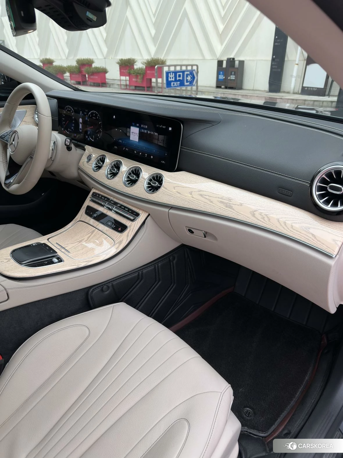 Mercedes-Benz CLS 2022 Серебристо-серый из Китая, фото 6