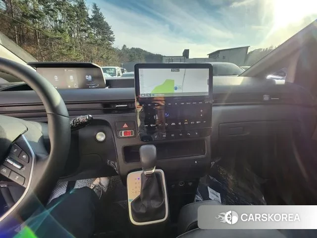 Hyundai Staria 2025 Черный из Кореи, фото 6