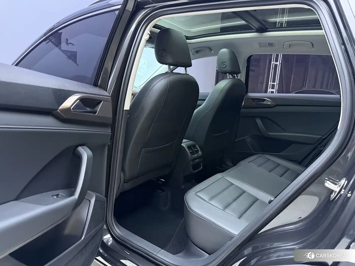 Volkswagen Tharu 2022 Черный из Китая, фото 6