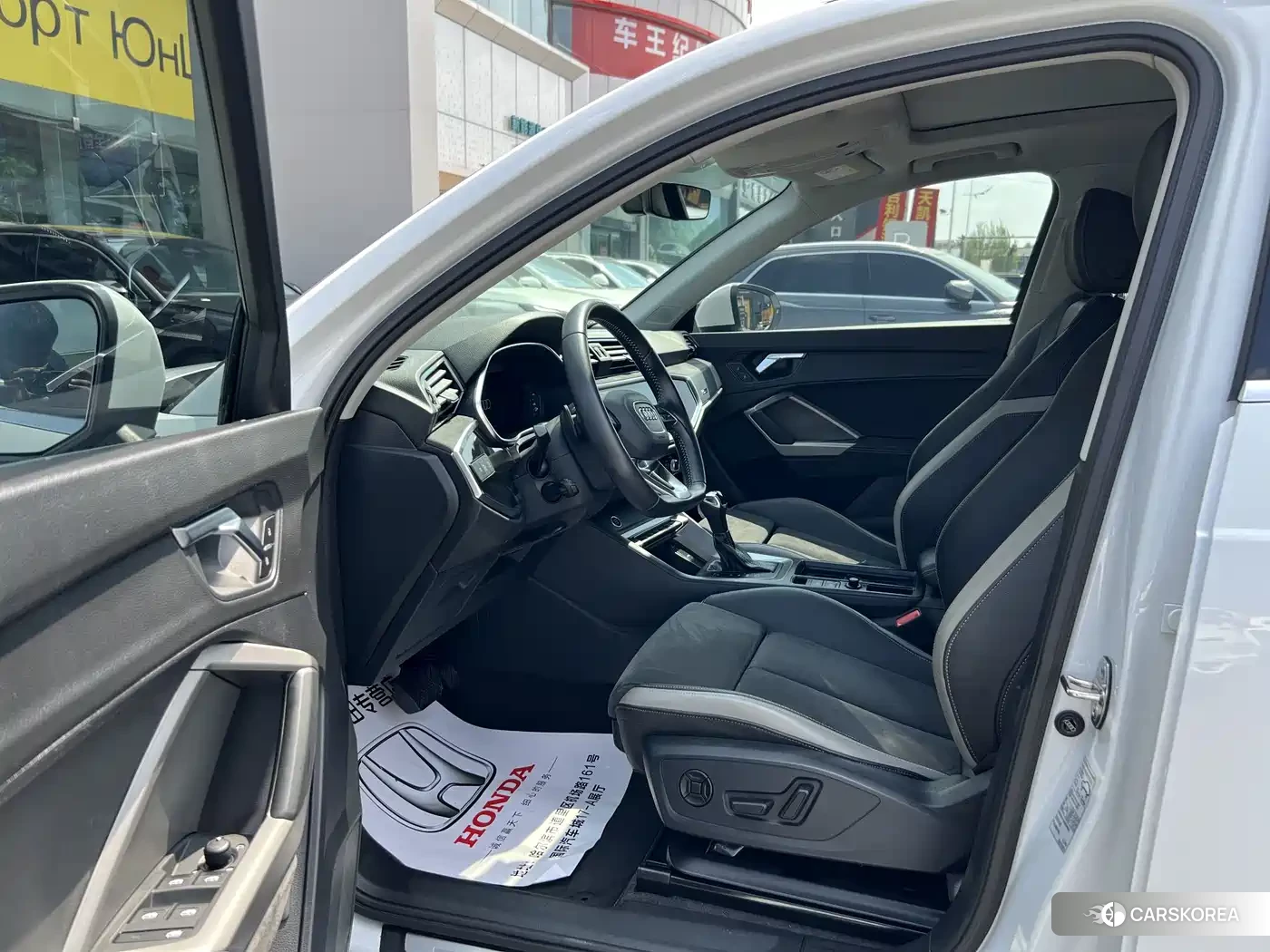 Audi Q3 2022 Белый из Китая, фото 6