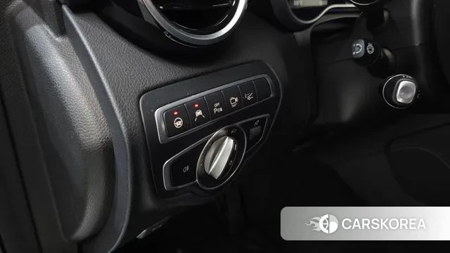 Mercedes-Benz GLC-Class X253 2019 Черный из Кореи, фото 6