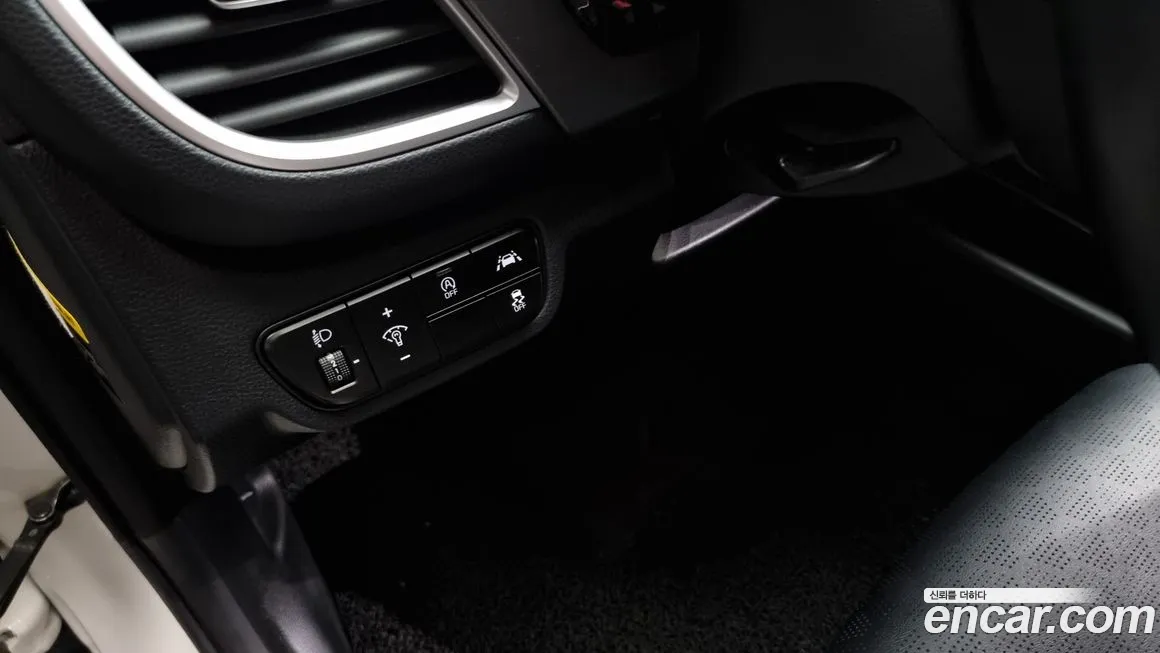 Kia Seltos 2019 Белый из Кореи, фото 6