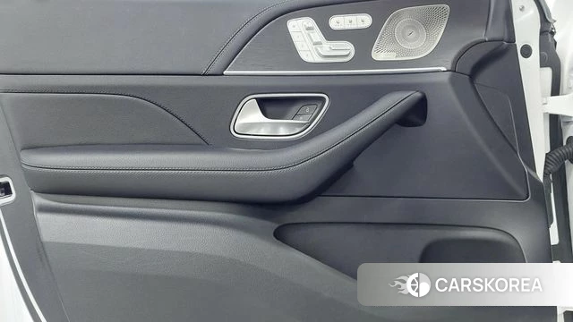 Mercedes-Benz GLE-Class W167 2025 Белый из Кореи, фото 6