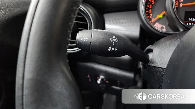 Mini Cooper 2019 Красный из Кореи, фото 6