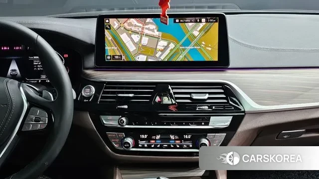 BMW 5 Series (G30) 2022 Серый из Кореи, фото 6