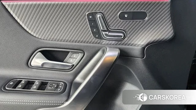 Mercedes-Benz A-Class W177 2025 Черный из Кореи, фото 6