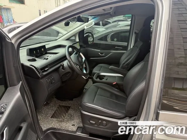 Hyundai Staria 2023 Серый из Кореи, фото 6