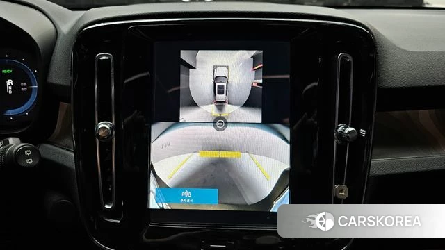 Volvo XC40 Richards 2024 Белый из Кореи, фото 6