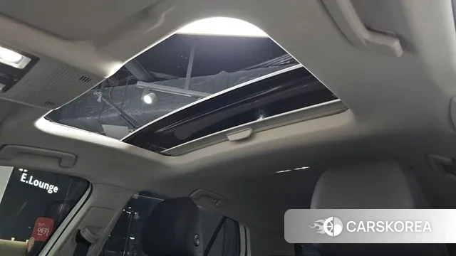 Volkswagen Golf 8th Generation 2022 Белый из Кореи, фото 6