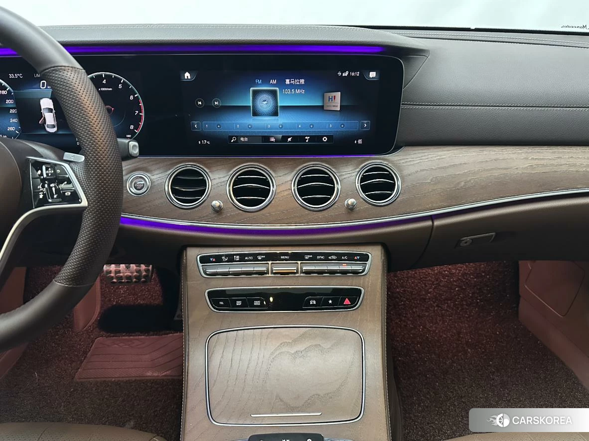 Mercedes-Benz E-class 2022 Черный из Китая, фото 6