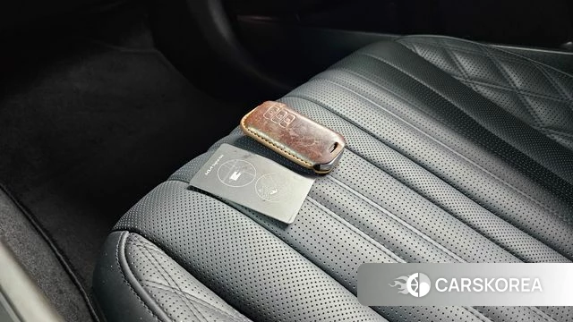 Kia K8 Hybrid 2023 Черный из Кореи, фото 6