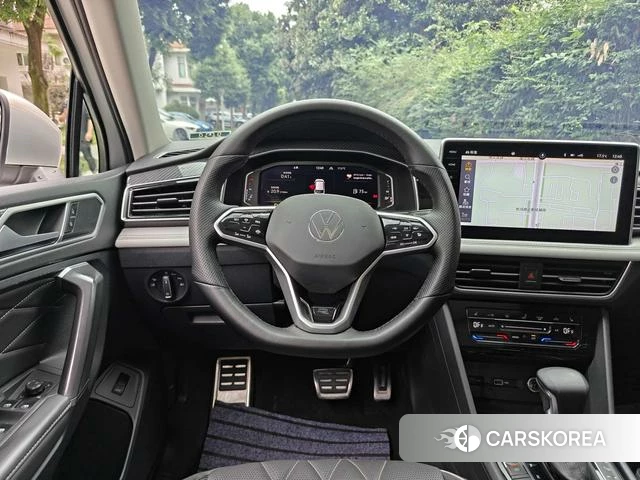 Volkswagen Tiguan L 2022 Шампань из Китая, фото 6