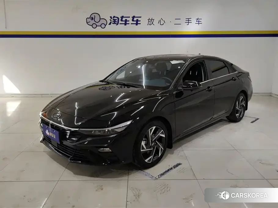 Hyundai Elantra 2025 Черный из Китая, фото 6