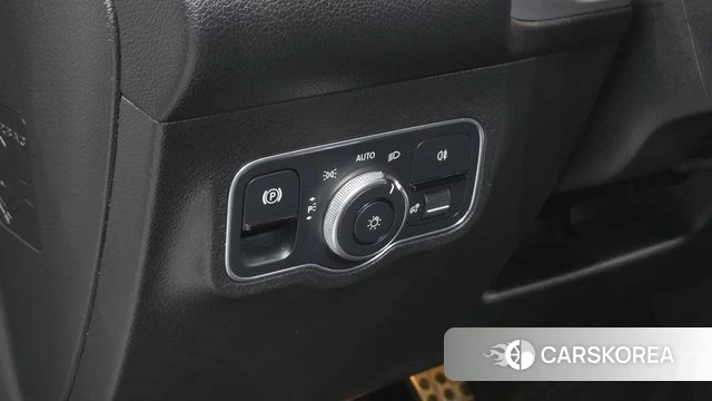 Mercedes-Benz GLB-Class X247 2022 Белый из Кореи, фото 6