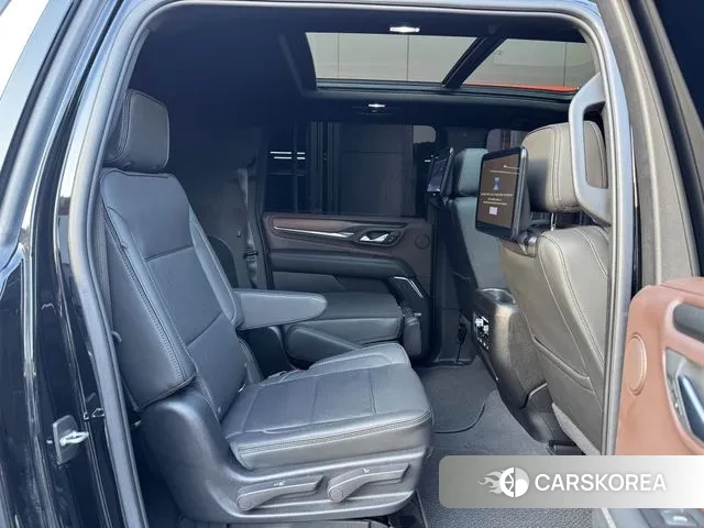 GMC Yukon 2022 Черный из Кореи, фото 6