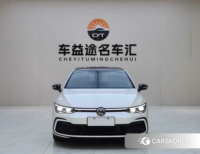 Volkswagen Golf 2022 Белый из Китая, фото 6