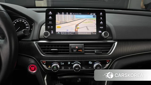 Honda Accord 10th Generation 2018 Серебряный из Кореи, фото 6