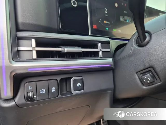 Hyundai Santa Fe (MX5) 2024 Серый из Кореи, фото 6