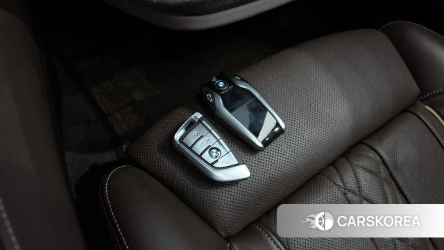 BMW 5 Series (G30) 2019 Белый из Кореи, фото 6