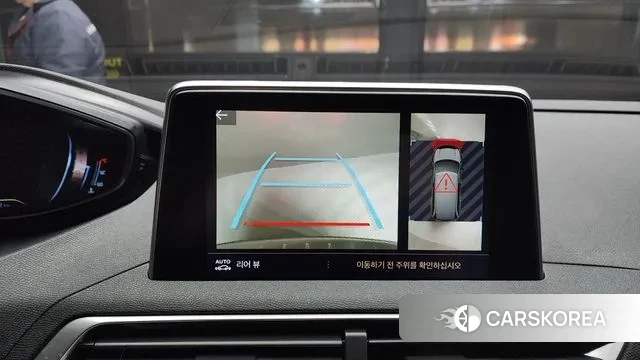 Peugeot 5008 second generation 2021 Белый из Кореи, фото 6