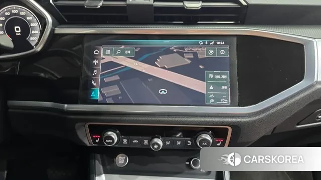 Audi Q3 (F3) 2020 Белый из Кореи, фото 6