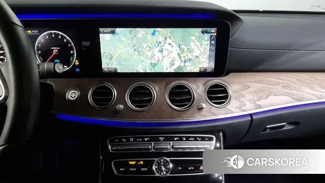 Mercedes-Benz E-Class W213 2020 Белый из Кореи, фото 6