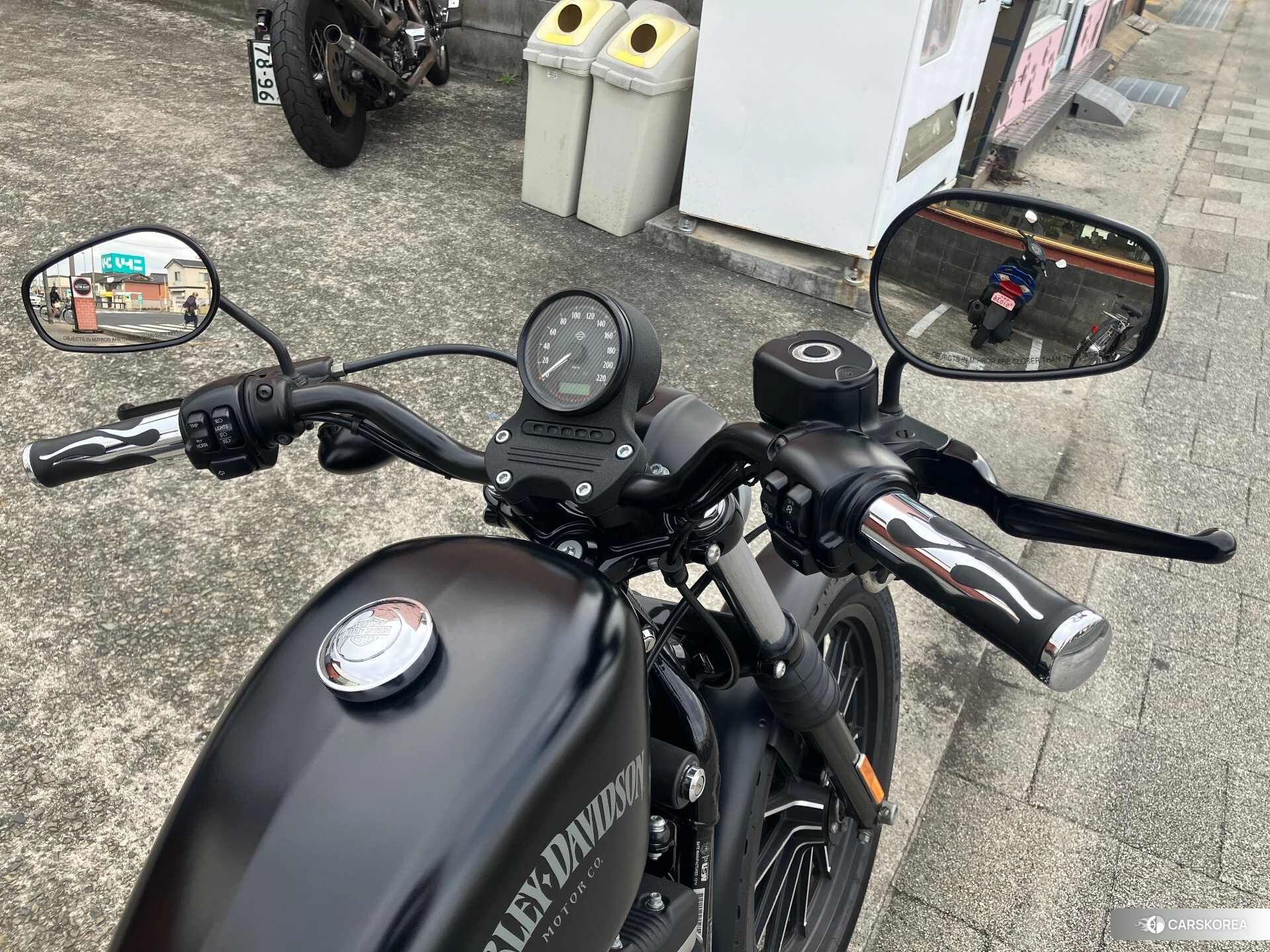 Проданный Harley-Davidson Sportster XL883N id 4320098 из Японии, фото 6