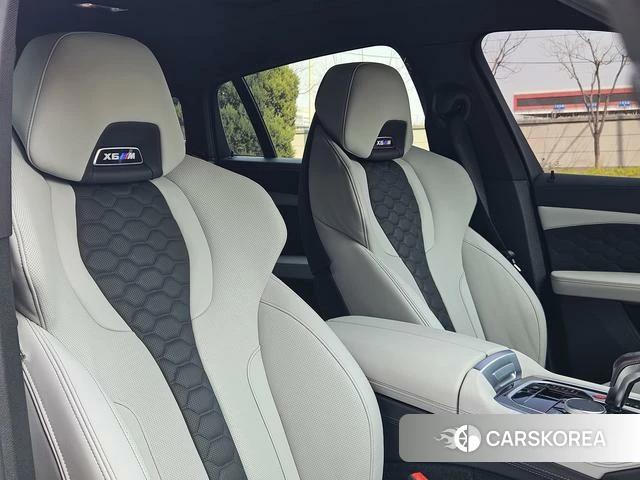 BMW X6 M id 4208557 из Китая 6