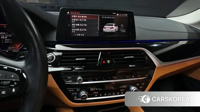 BMW 5 Series (G30) 2019 Белый из Кореи, фото 6