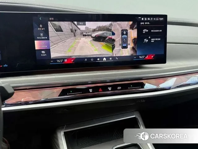 BMW 7 Series (G70) 2023 Черный из Кореи, фото 6