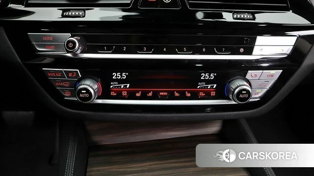 BMW 6 Series GT (G32) 2023 Черный из Кореи, фото 6