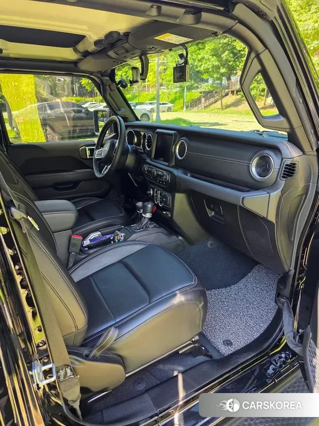 Jeep Wrangler (JL) 2022 Черный из Кореи, фото 6