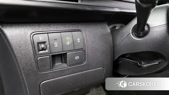 Hyundai Staria 2021 Серебряный из Кореи, фото 6