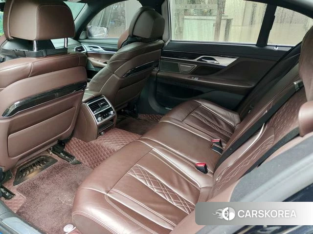 BMW 7 series 2020 Черный из Китая, фото 6