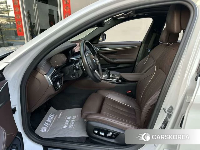 BMW 5 series 2023 Белый из Китая, фото 6