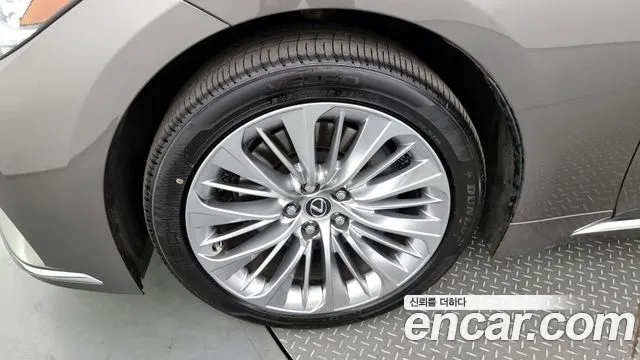 Lexus LS500h 5th generation 2022 Серый из Кореи, фото 6