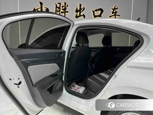 Volkswagen Bora 2023 Белый из Китая, фото 6