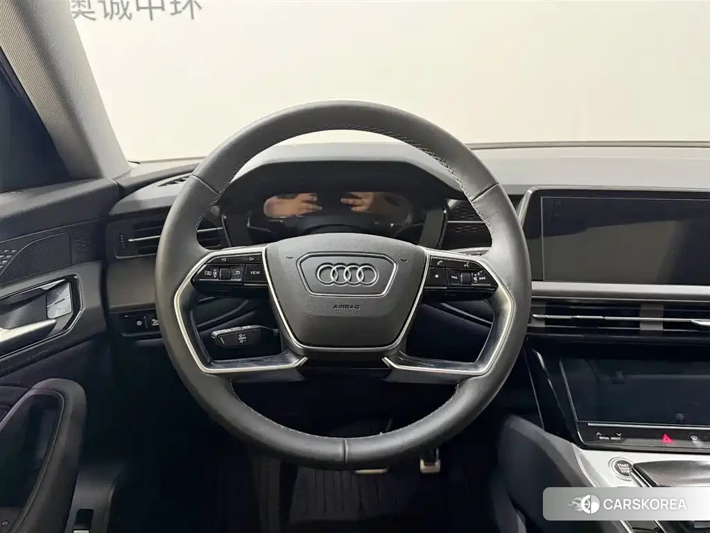 Audi Q6 2025 Черный из Китая, фото 6