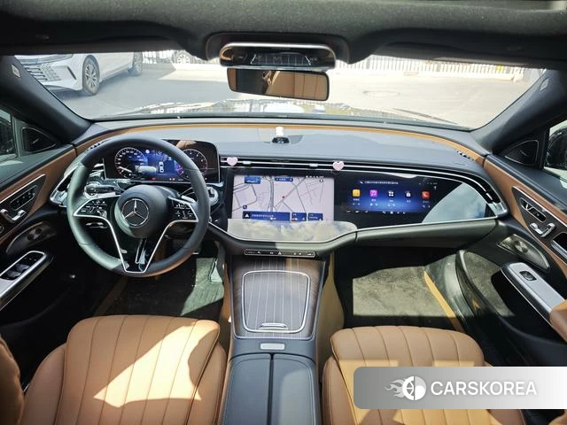 Mercedes-Benz E-class 2025 Черный из Китая, фото 6