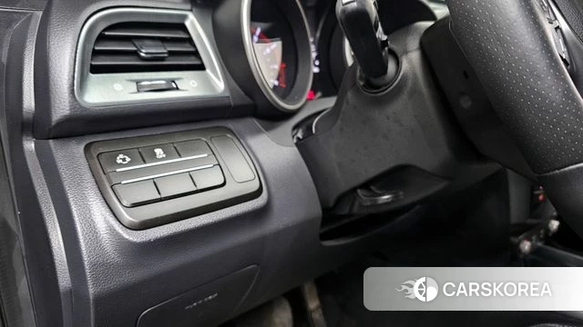 Ssangyong Tivoli Armor 2018 Синий из Кореи, фото 6