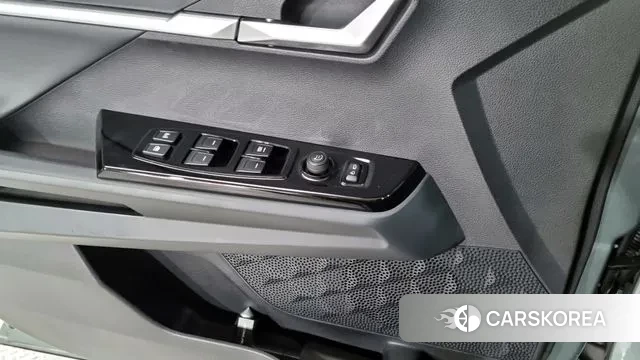 Ssangyong Torres 2022 Светло-зеленый из Кореи, фото 6